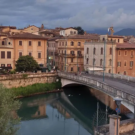 La Finestra Sul Velino, Uno Splendore Da Vivere Apartment