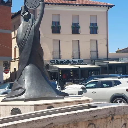 La Finestra Sul Velino, Uno Splendore Da Vivere * Ριέτι